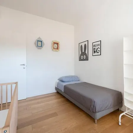 Extra-bright Designer Flat In The City Centre Appartement