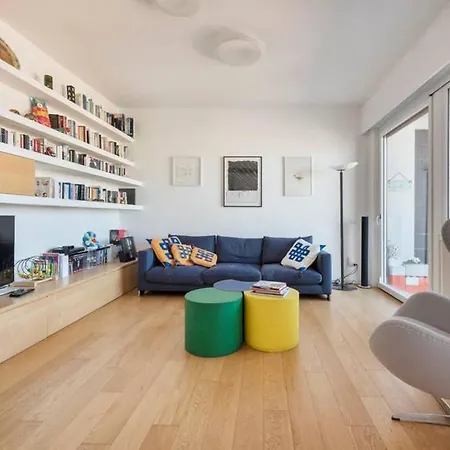 Extra-bright Designer Flat In The City Centre *