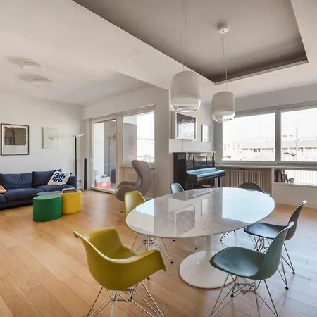 Extra-bright Designer Flat In The City Centre Appartement
